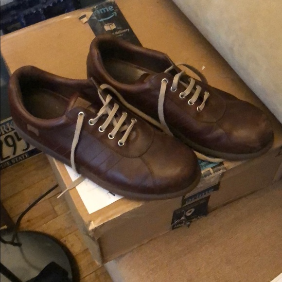 camper bowling shoes
